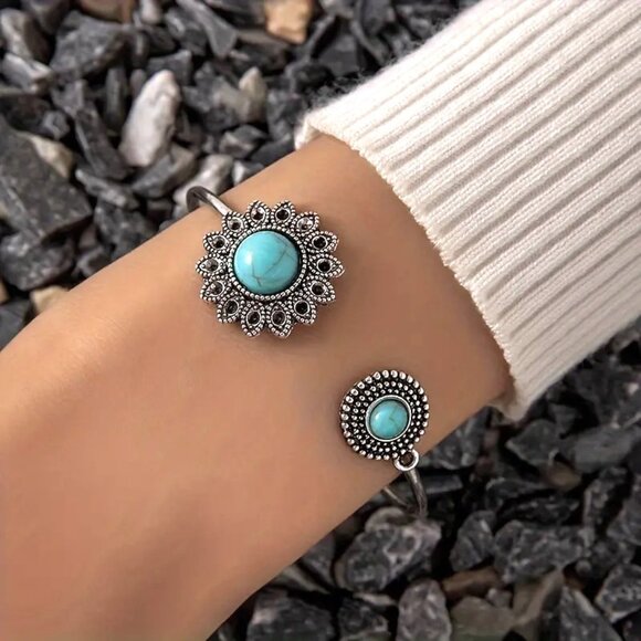 Bracelet Turquoise Bangle Wrist Cuff  Boho Native Southwest Trendy Stylish Fun - Picture 3 of 4